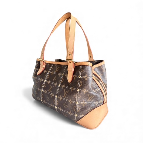 VINTAGE LOUIS VUITTON Limited Edition Riveting Signature Monogram Tote 2007 - Picture 4 of 16